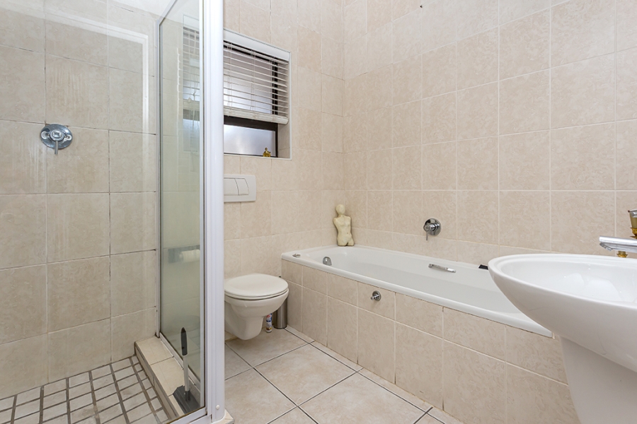 2 Bedroom Property for Sale in Big Bay Western Cape